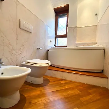 公寓 Piramide Luxury Colosseum *