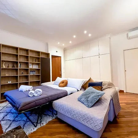 Piramide Luxury Colosseum Appartement