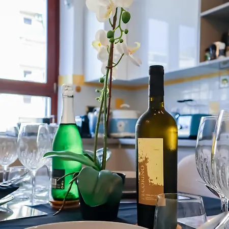 Appartement Piramide Luxury Colosseum *